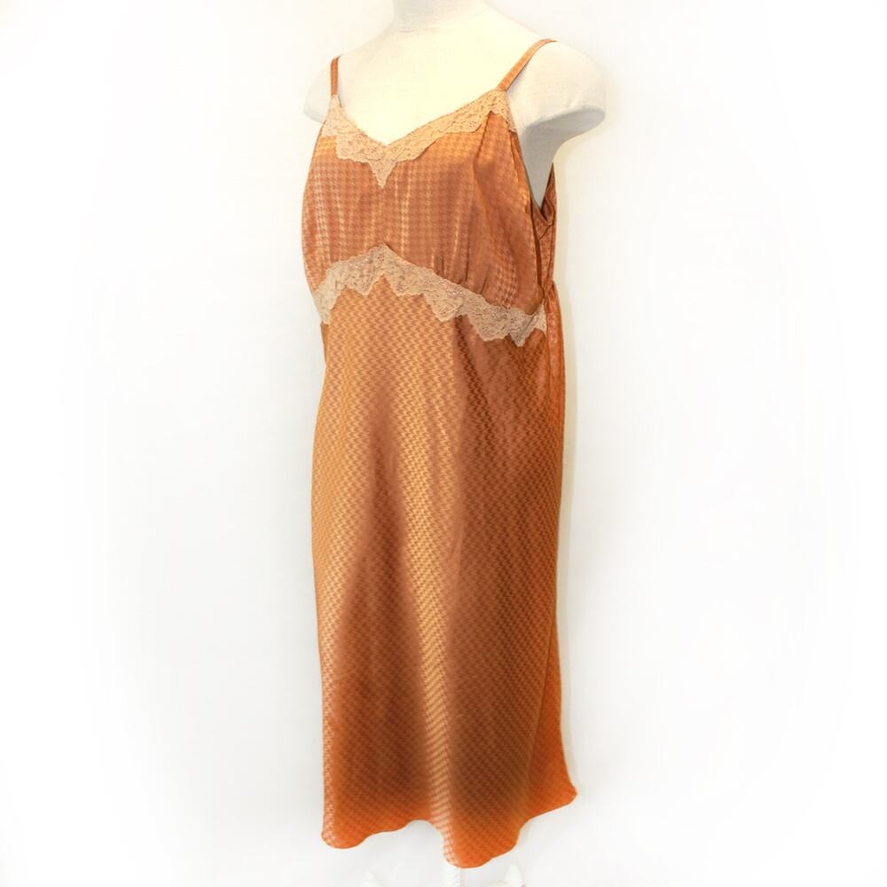 Torrid plus babydoll empire waist romantic coquette satin midi dress 3 3X laces
